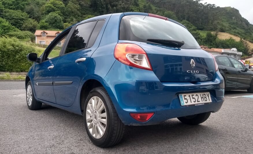 RENAULT Clio 1.5DCI