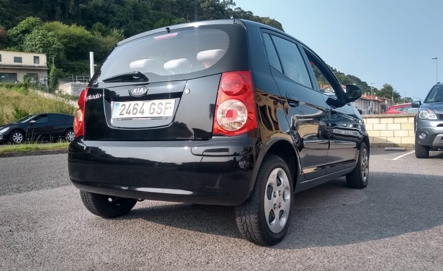 KIA Picanto 1.0