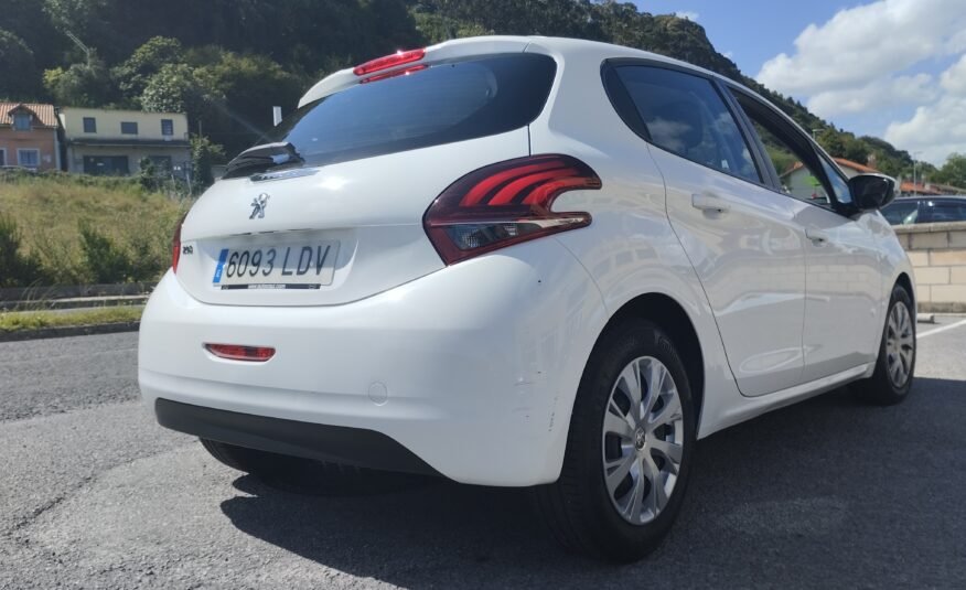 PEUGEOT 208 1.5HDI