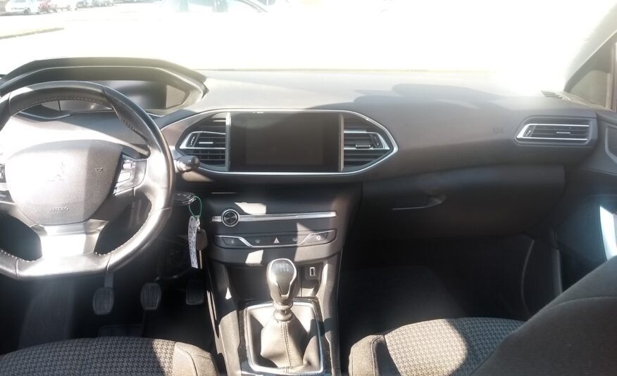 PEUGEOT 308 1.5HDI