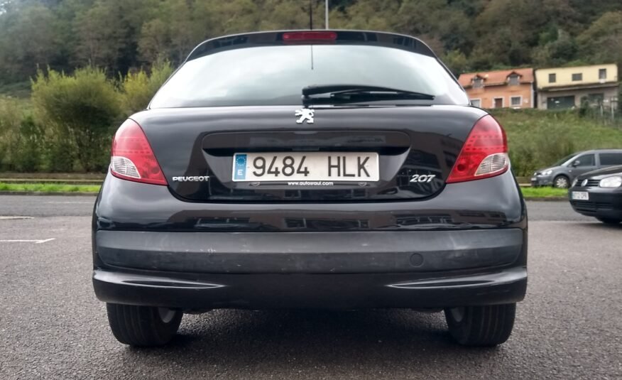 PEUGEOT 207 1.6HDI