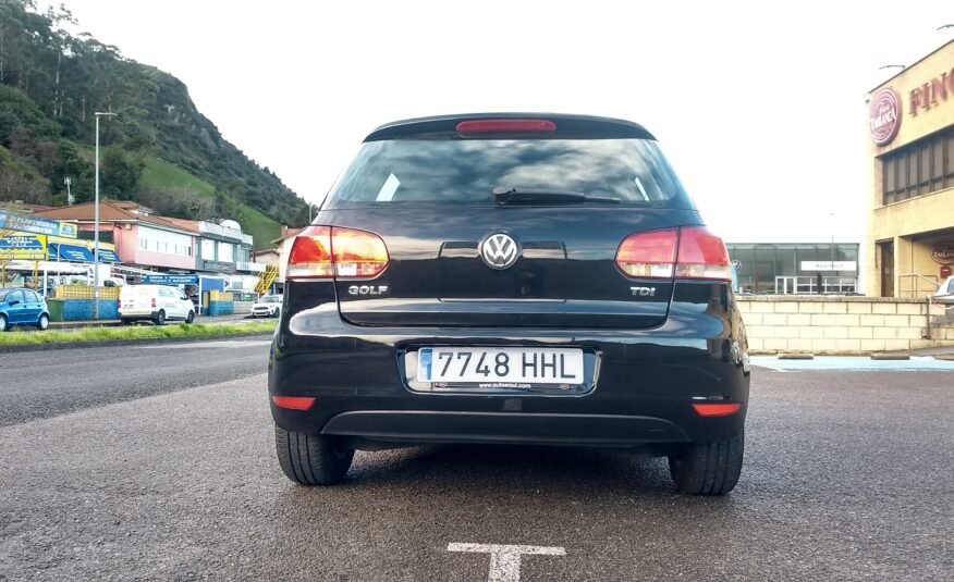 VOLKSWAGEN GOLF 1.6TDI