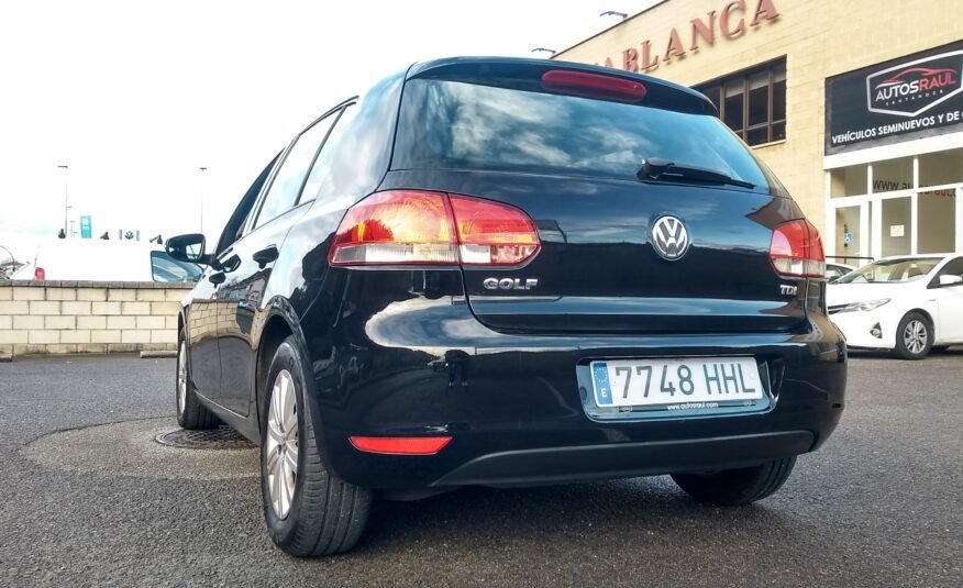 VOLKSWAGEN GOLF 1.6TDI