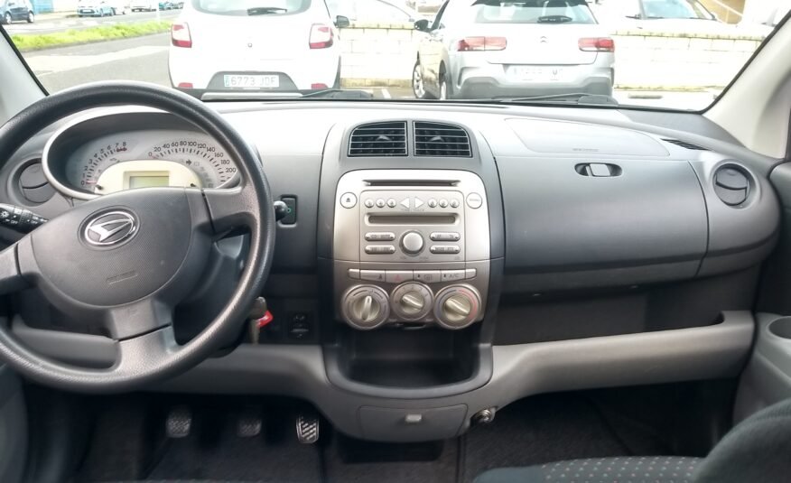 DAIHATSU SIRION 1.3