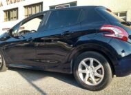 PEUGEOT 208 1.6HDI