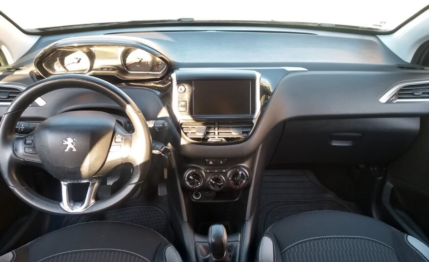 PEUGEOT 208 1.6HDI