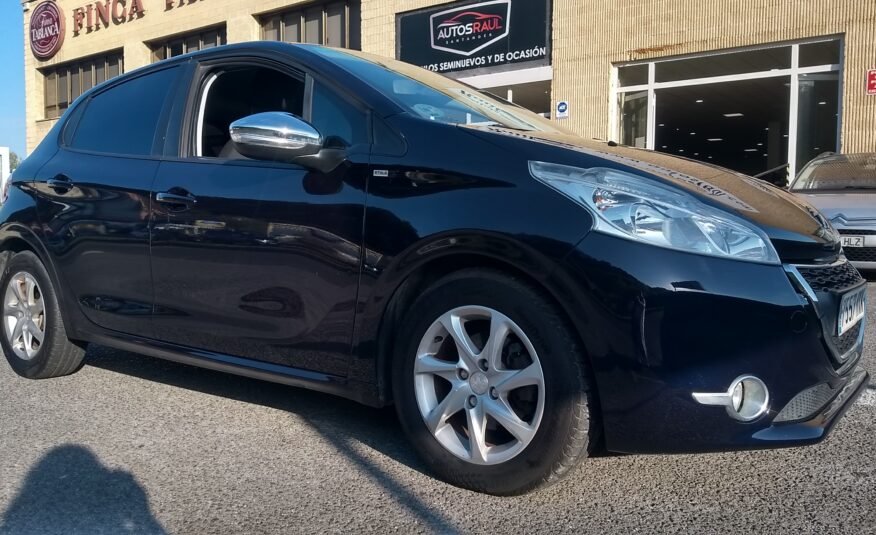 PEUGEOT 208 1.6HDI