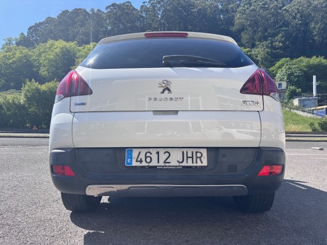 PEUGEOT 3008 1.6HDI