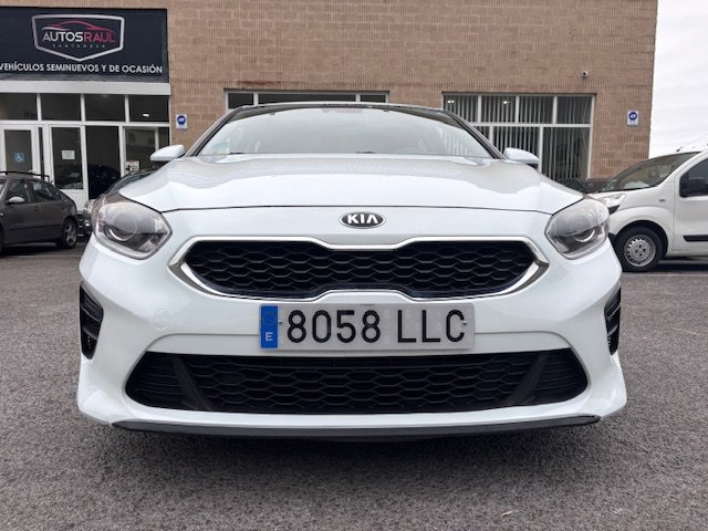 KIA CEED 1.0I