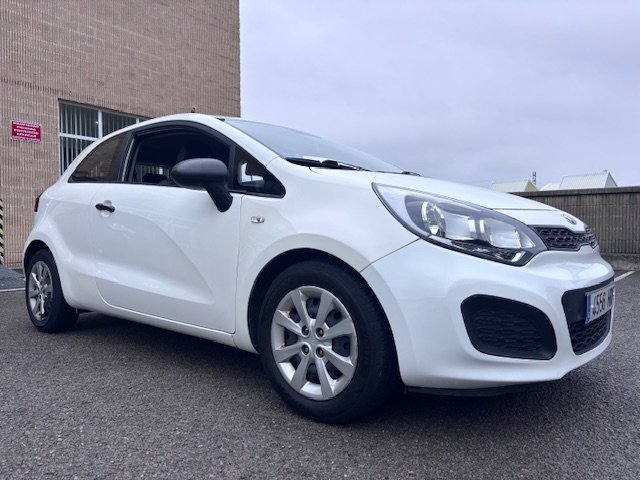 KIA RIO 1.2I