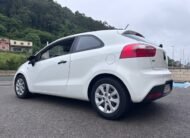 KIA RIO 1.2I