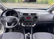 KIA RIO 1.2I