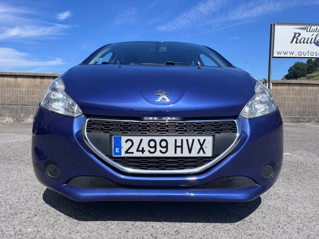 PEUGEOT 208 1.4HDI