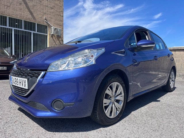 PEUGEOT 208 1.4HDI
