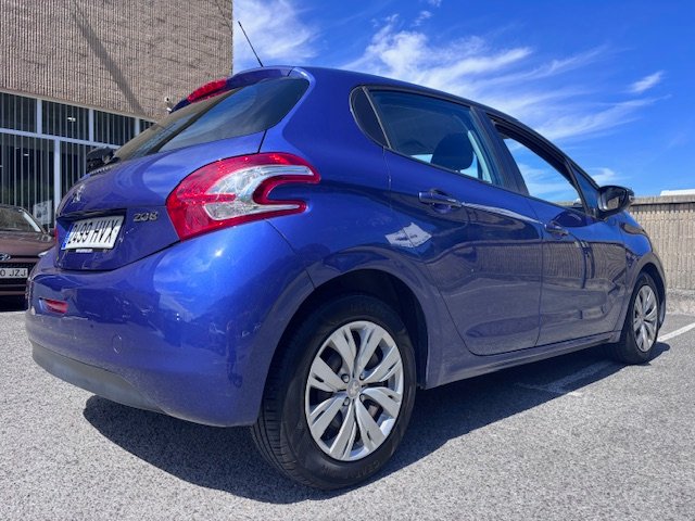 PEUGEOT 208 1.4HDI