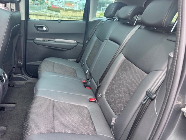 PEUGEOT 3008 1.6HDI