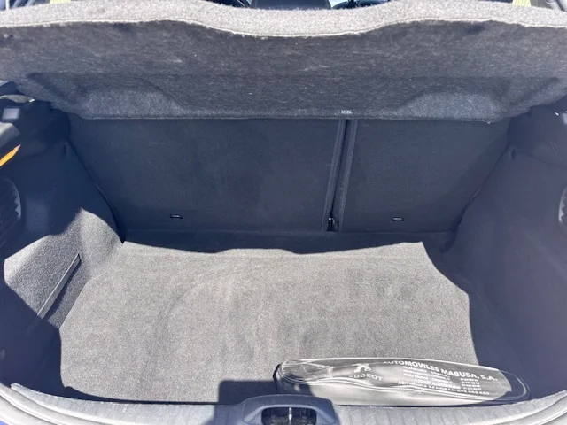 PEUGEOT 208 1.4HDI