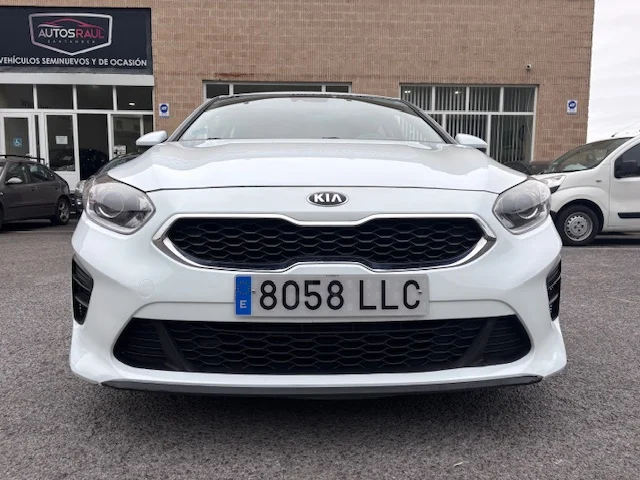 KIA CEED 1.0I