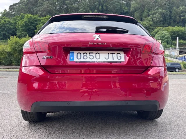 PEUGEOT 308 1.6HDI
