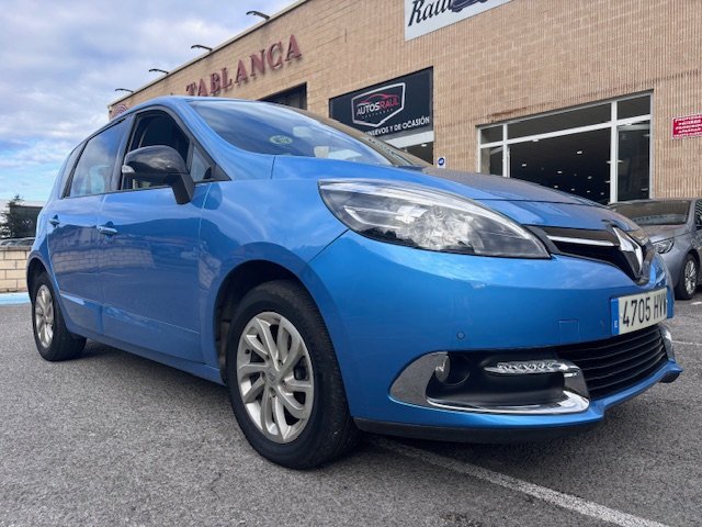 RENAULT Megane SCENIC