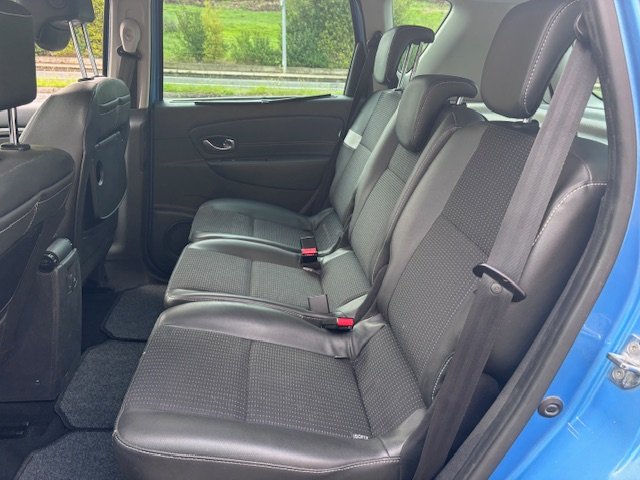 RENAULT Megane SCENIC