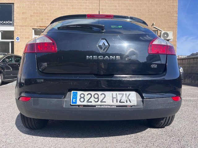 RENAULT Megane