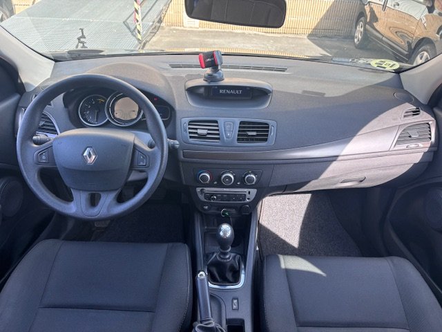 RENAULT Megane