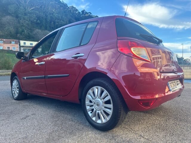RENAULT CLIO 1.5DCI