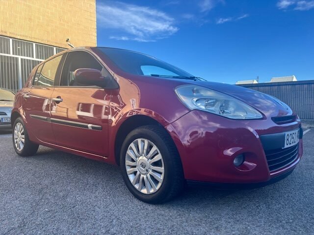 RENAULT CLIO 1.5DCI