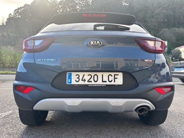 KIA STONIC