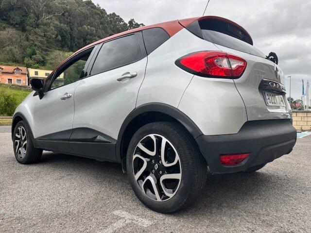 RENAULT CAPTUR
