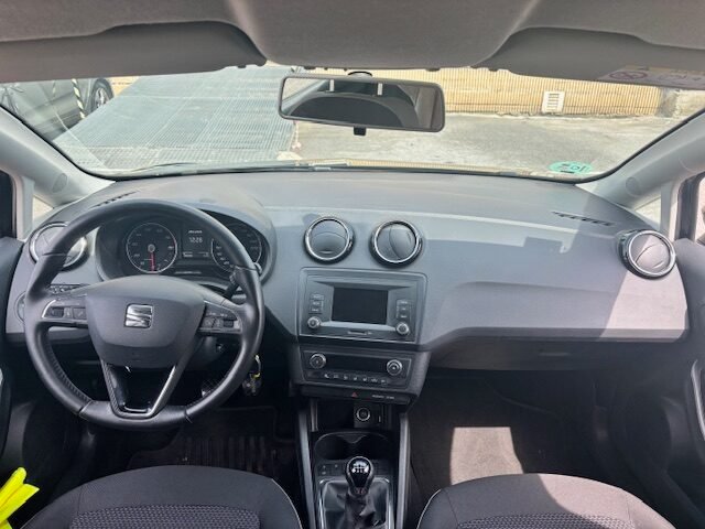 SEAT IBIZA