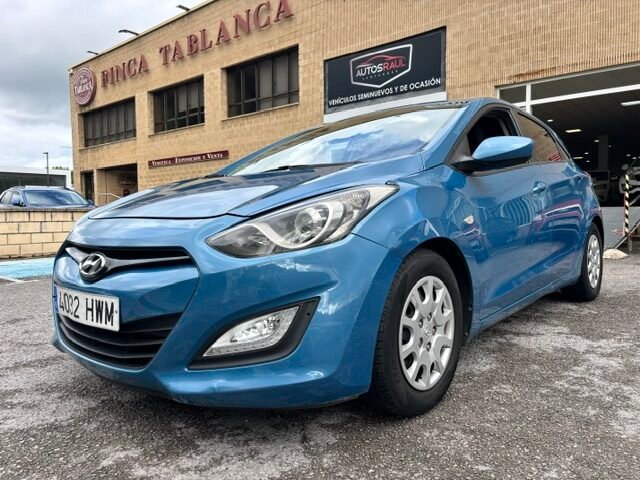 HYUNDAI I30