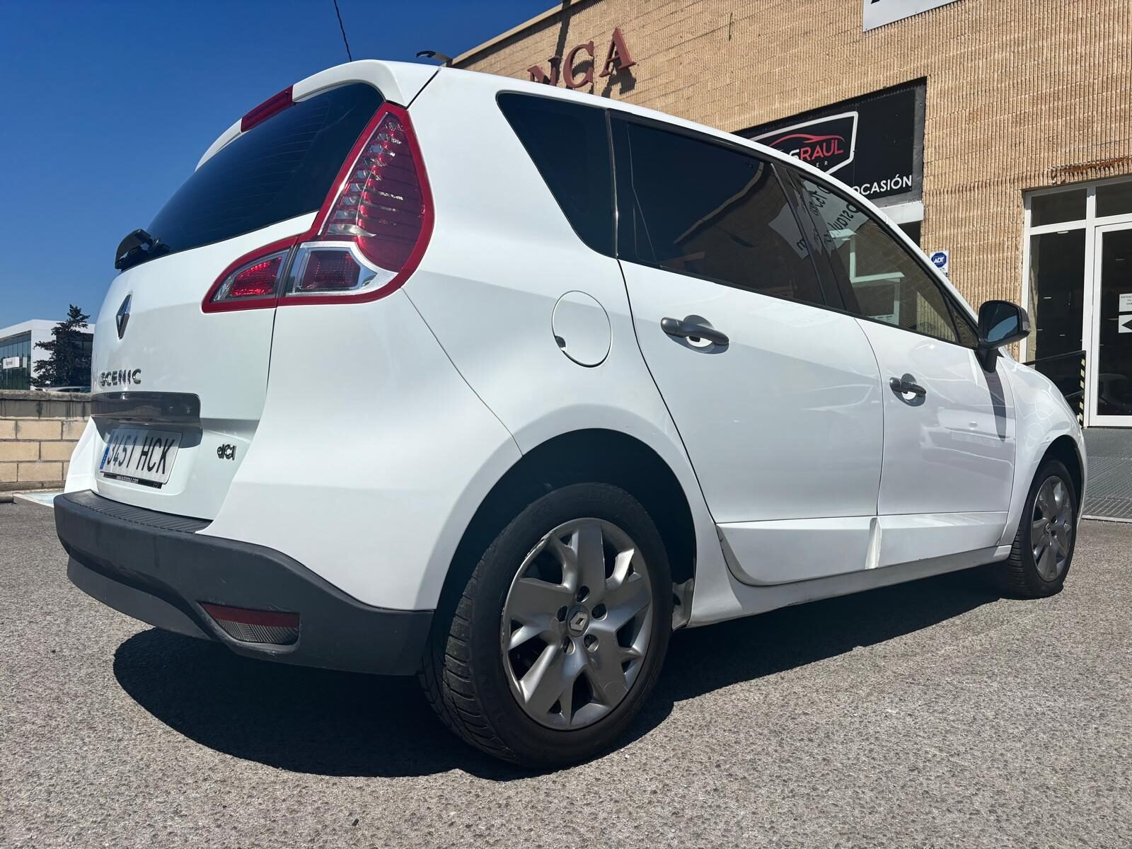 RENAULT SCENIC