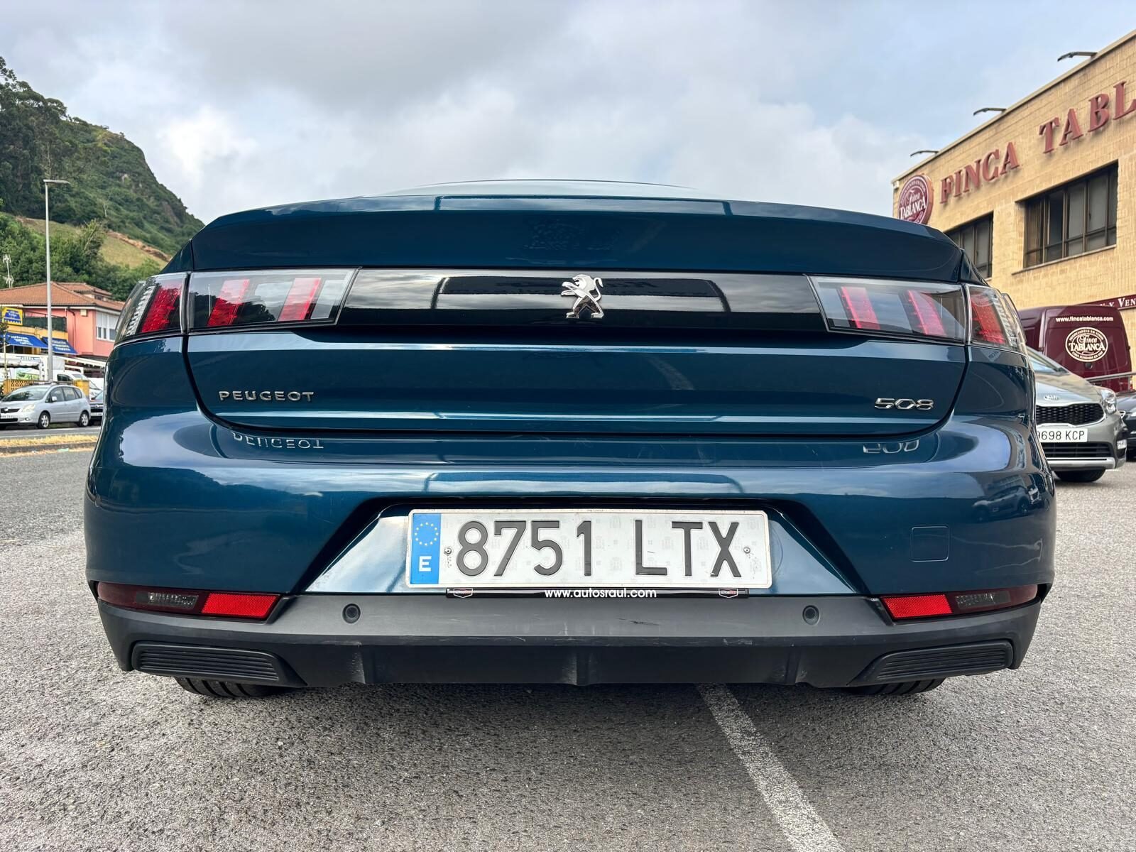PEUGEOT 508