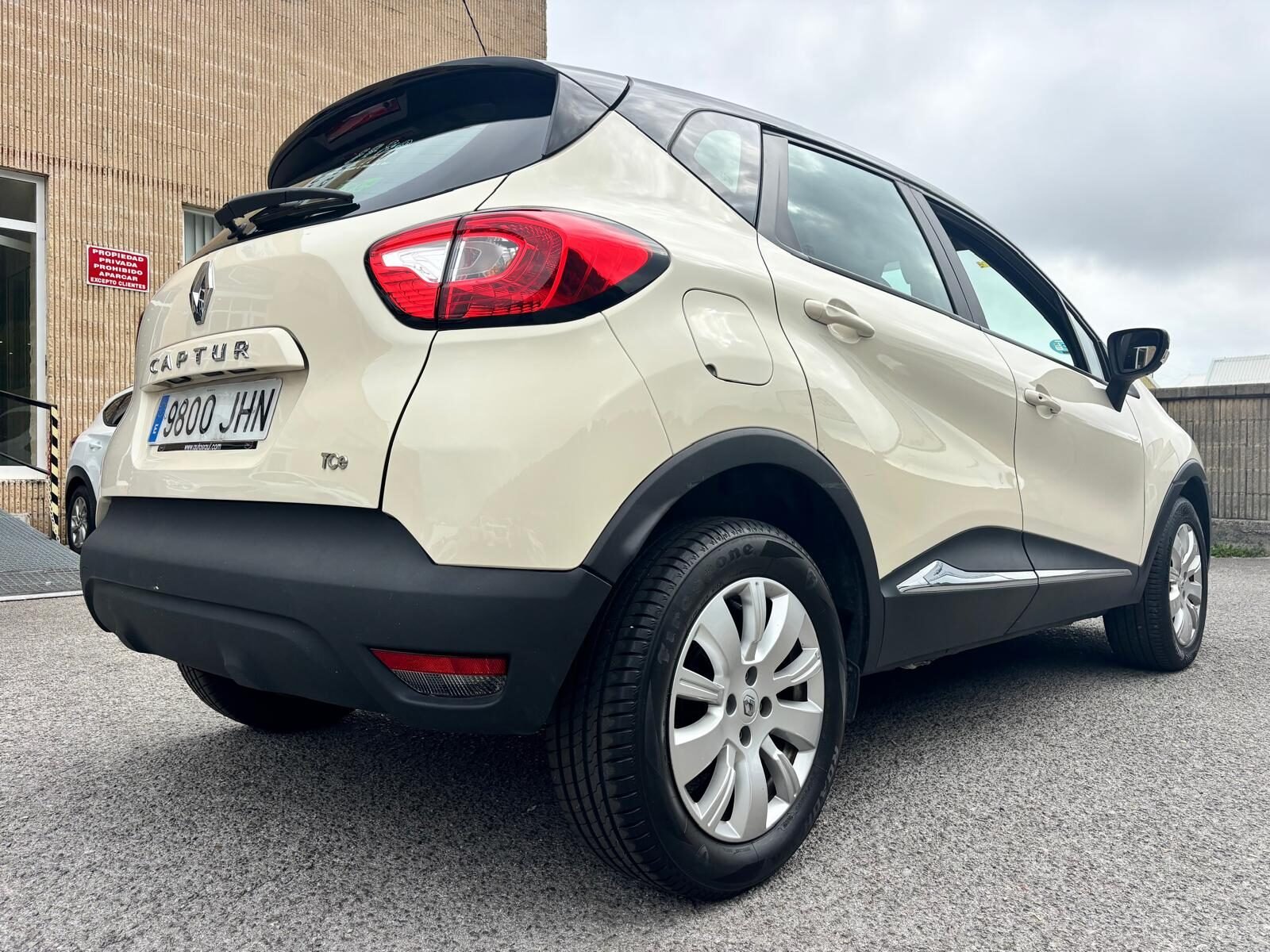 RENAULT CAPTUR
