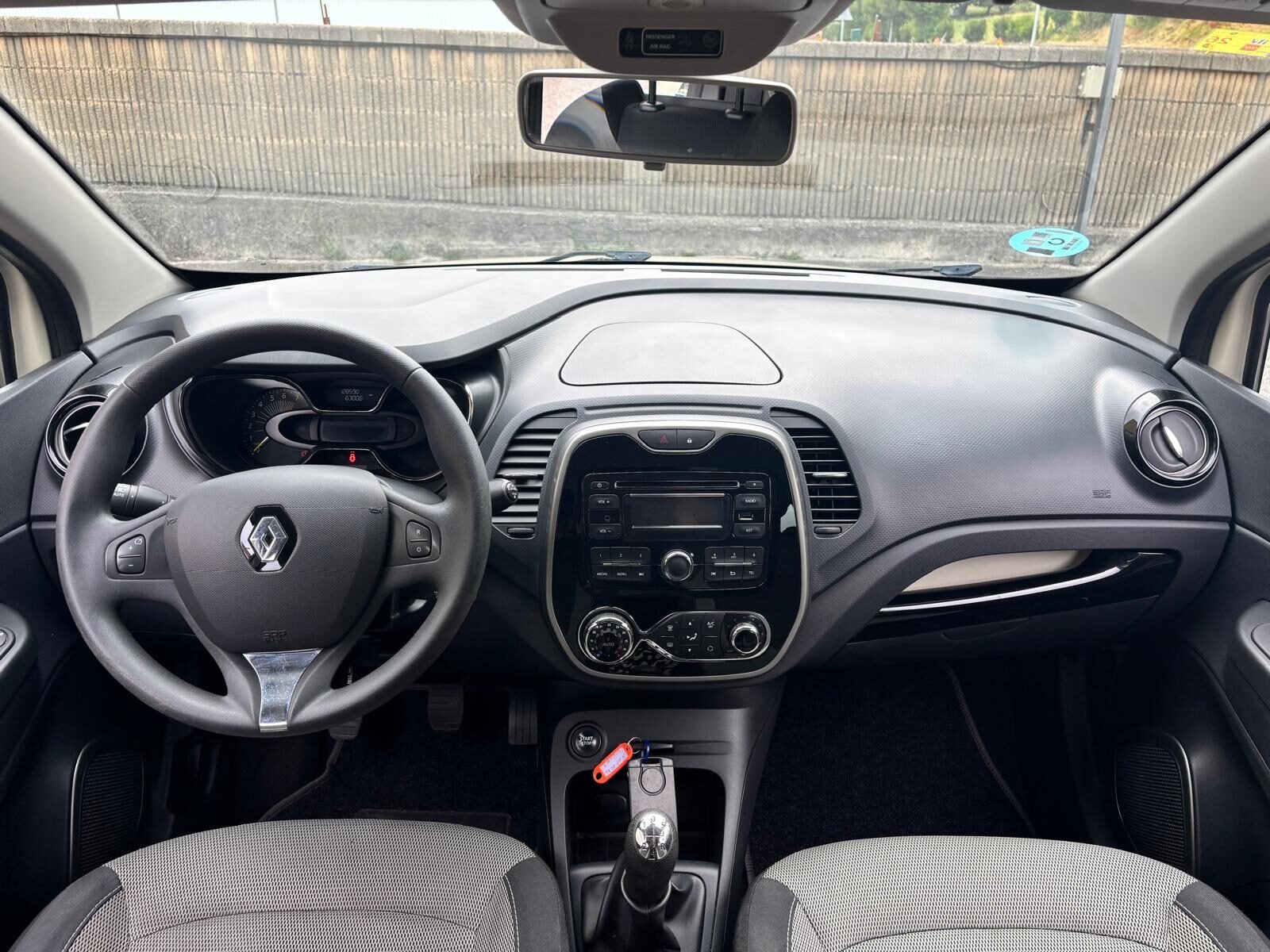 RENAULT CAPTUR