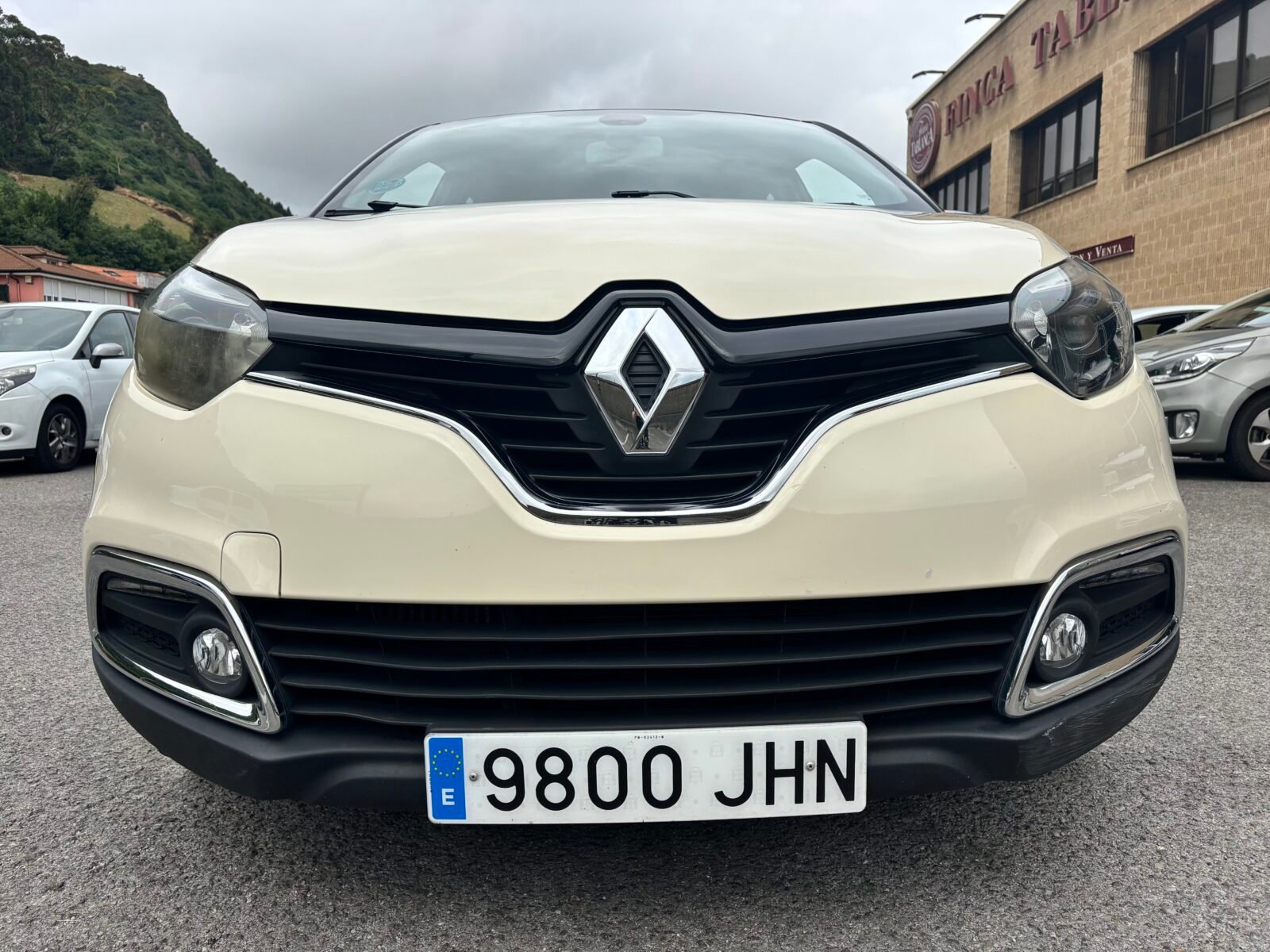RENAULT CAPTUR