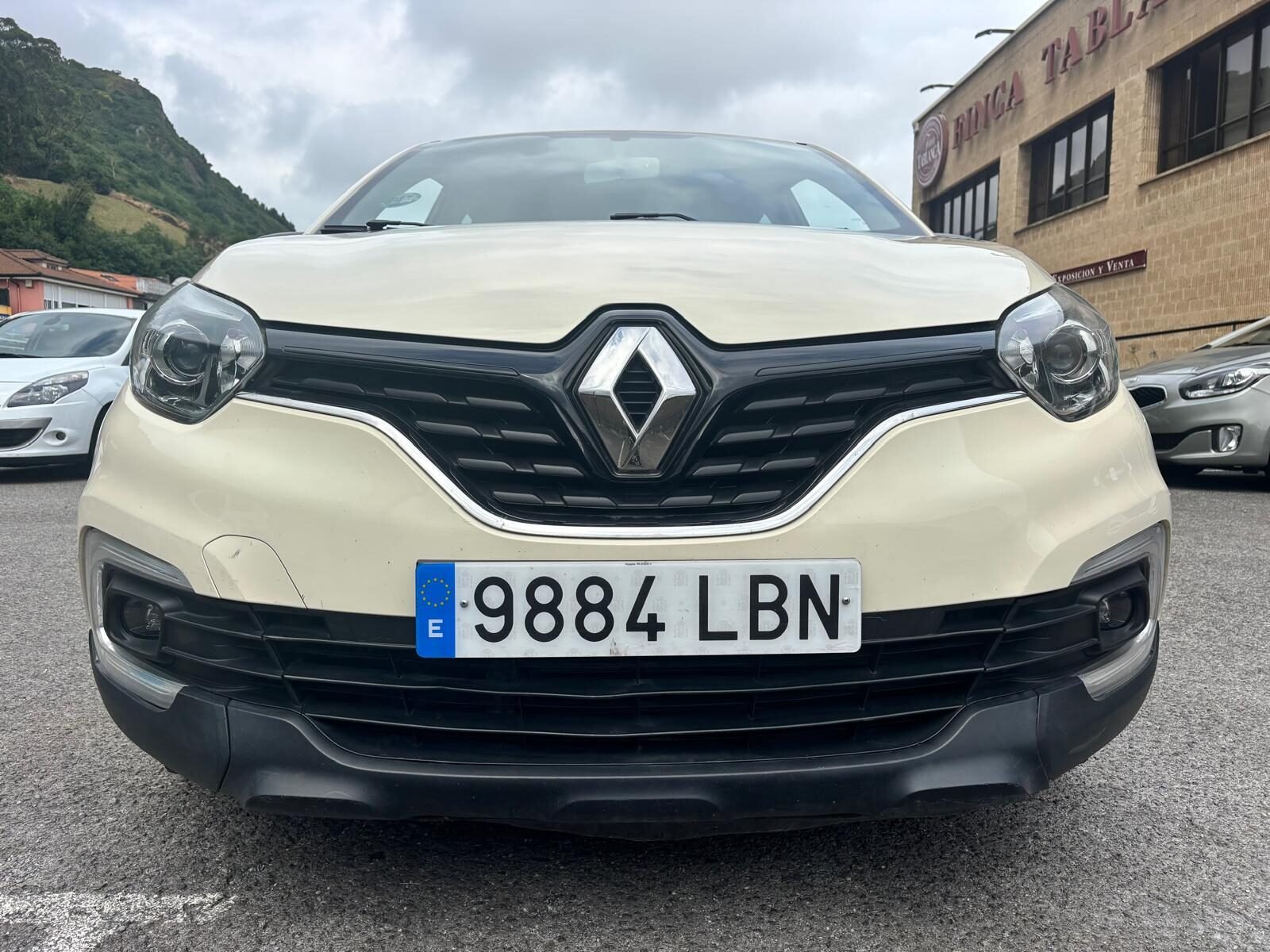 RENAULT CAPTUR