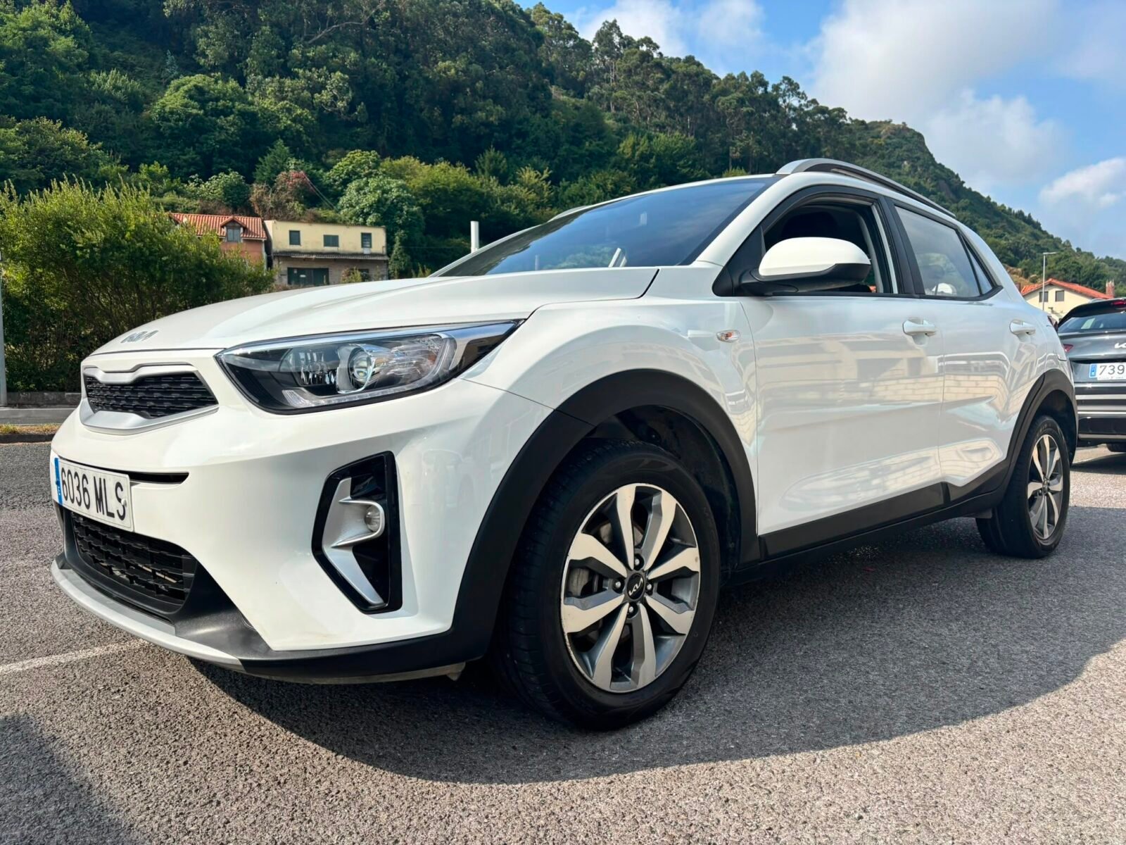 KIA STONIC HYBRID