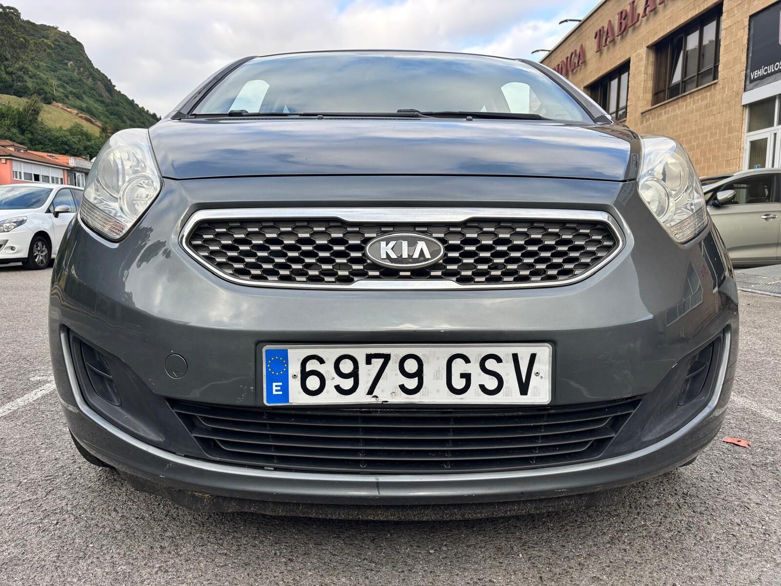 KIA VENGA