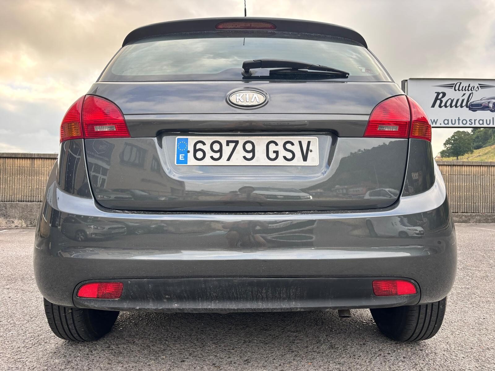 KIA VENGA