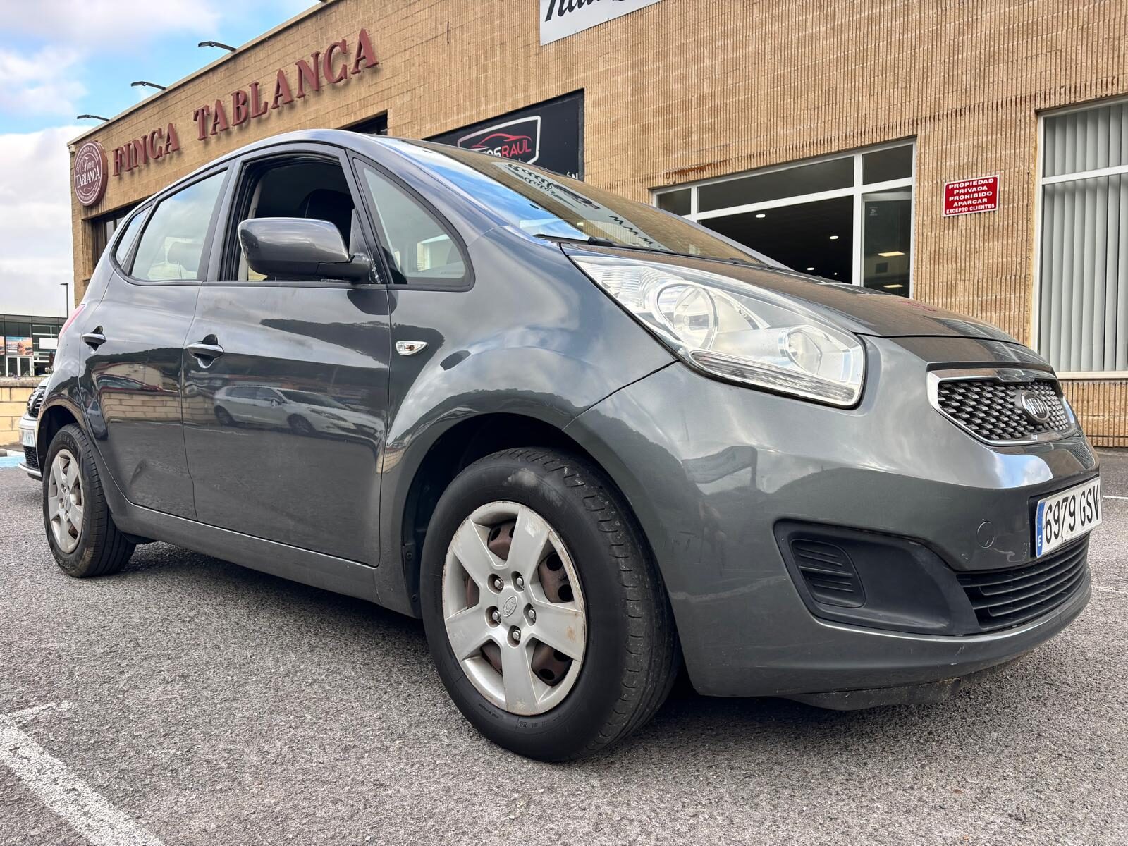 KIA VENGA