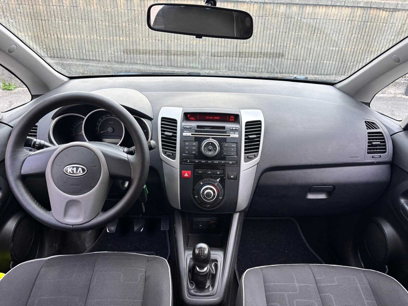 KIA VENGA