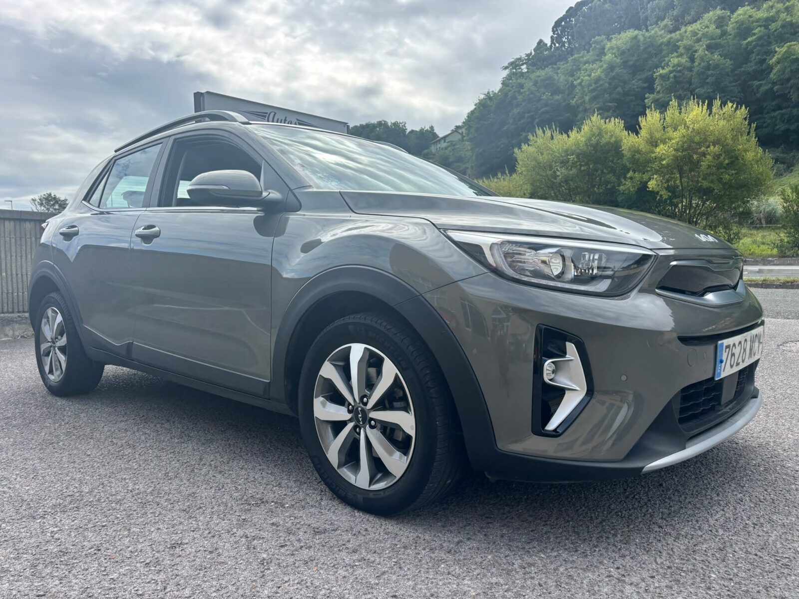 KIA STONIC HYBRID