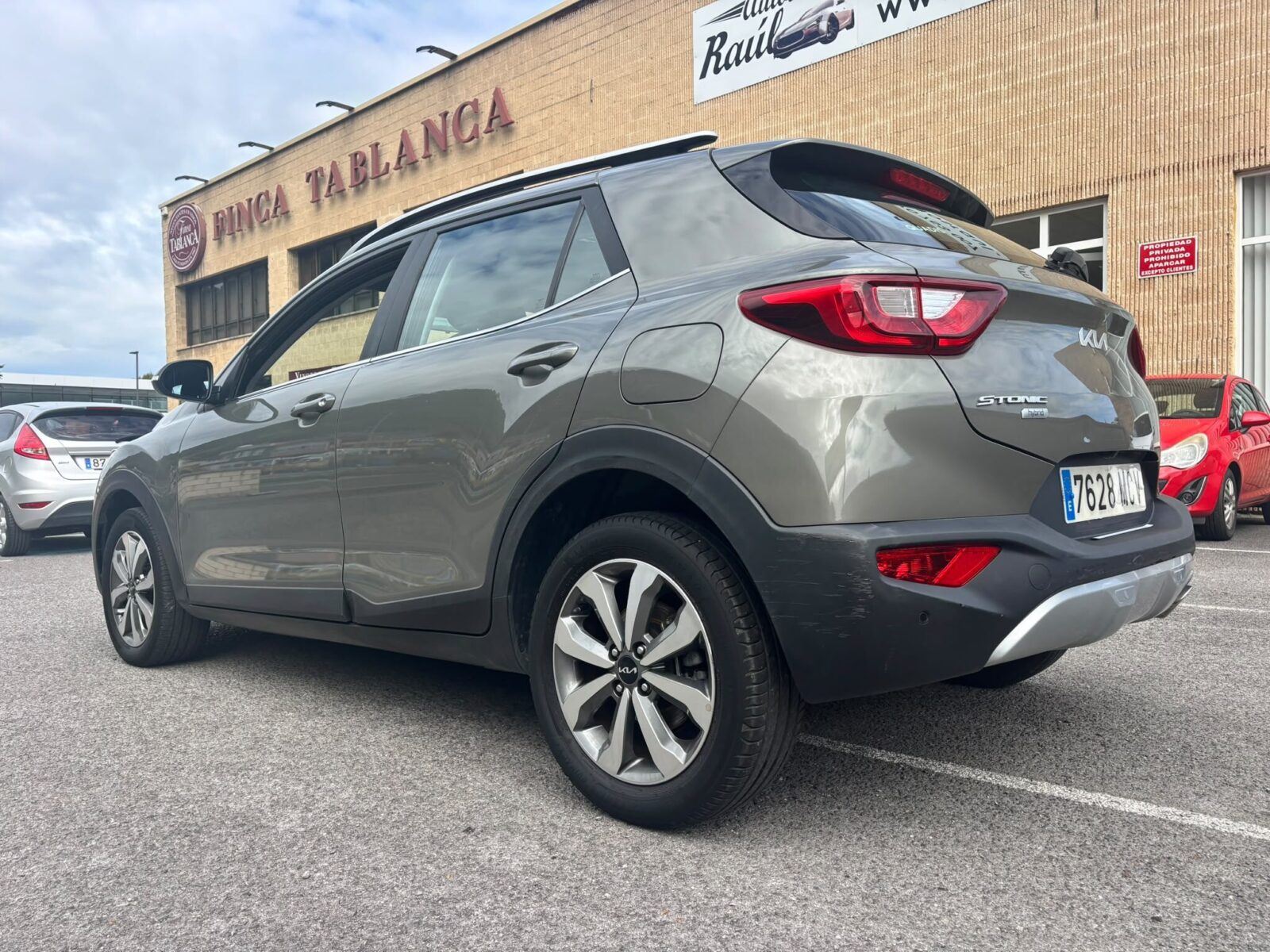 KIA STONIC HYBRID